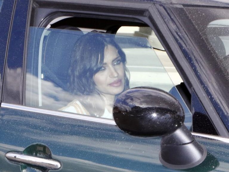 Sara Carbonero disfruta de su mejor medicina: la radio