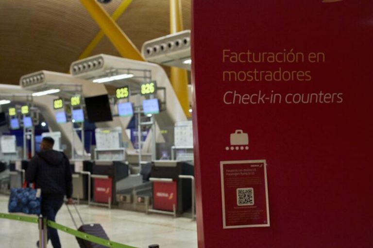España prorroga hasta abril la restricción de viajes desde países Schengen y terceros a la UE