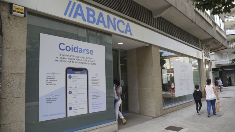 Abanca gana 160 millones en 2020, un 60,5% menos