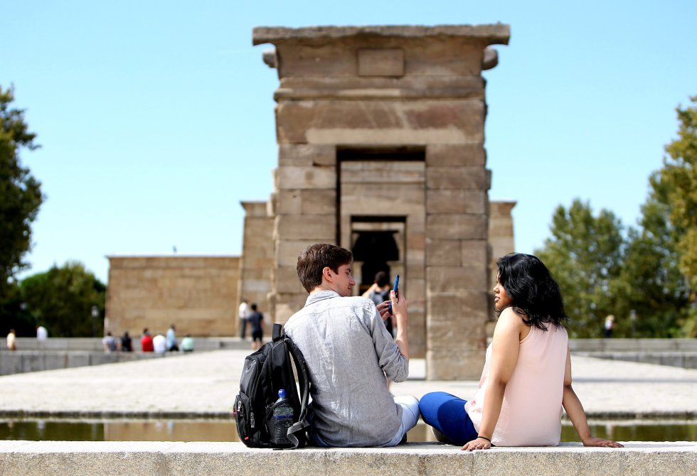 Adjudicación del templo de Debod a España