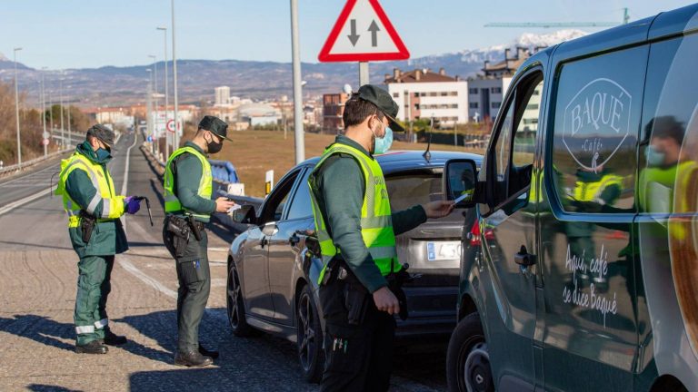 Andalucía reduce a 277 sus municipios con restricciones