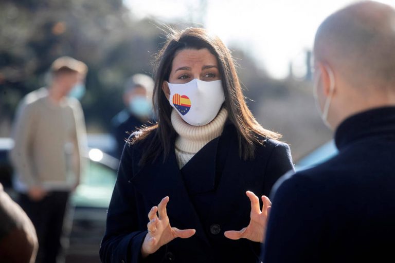 Arrimadas ofrece a los catalanes la opción 