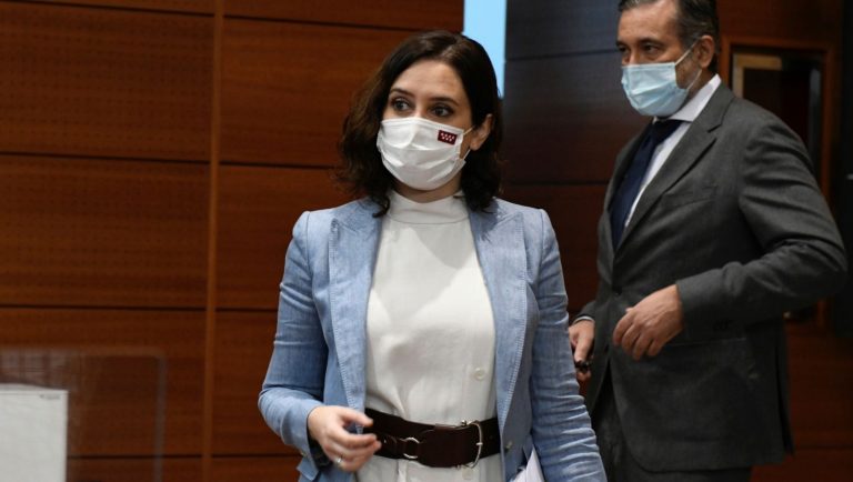 Ayuso cree que las canciones de Pablo Hasel no son arte sino delincuencia