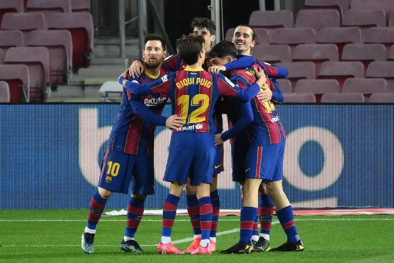 Goleada y exhibición ante la Real de un Barcelona que anhela el doblete