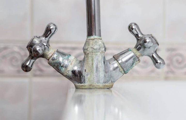 Cómo eliminar las manchas de cal