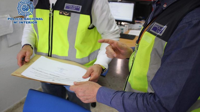 Cae en Granada una red que regularizaba ilegalmente a marroquíes