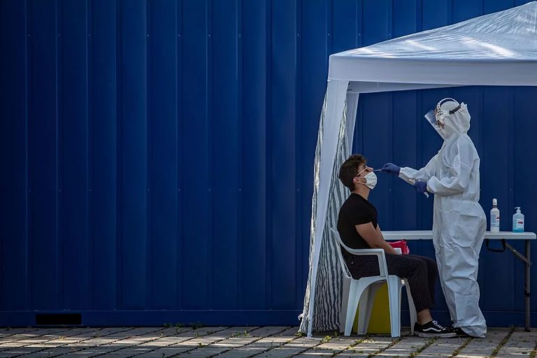 Todas las capitales andaluzas reducen su tasa de incidencia en 24 horas