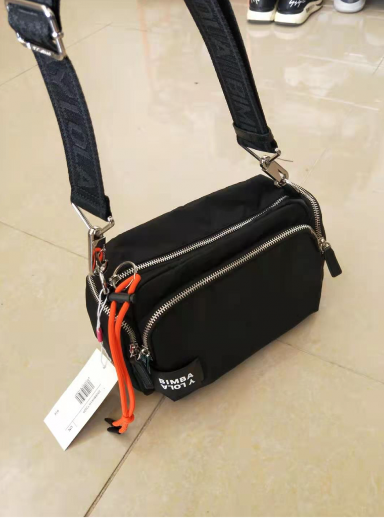 Aliexpress: los 9 bolsos de mujer más vendidos de la web a un precio de escándalo 21 Bandolera de nailon