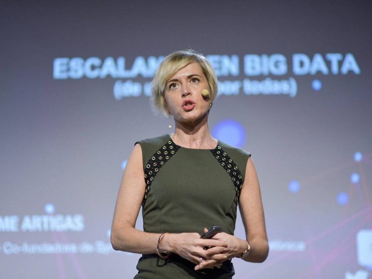 Carme Artigas: El Gobierno está creando una carta de derechos digitales