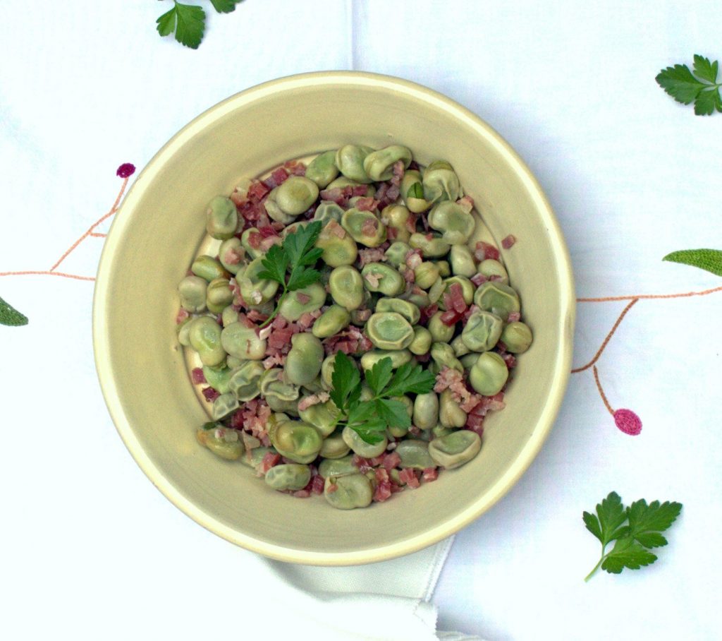 Pasos para preparar las habas con jamón con otros ingredientes