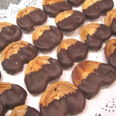 Cómo hacer unas palmeritas de chocolate en casa paso a paso 103 ¿Cuáles son los Ingredientes que se necesitan para elaborar las palmeritas caseras de chocolate?