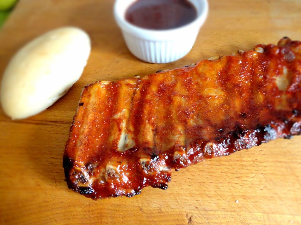 Ingredientes para preparar costillas de cerdo al estilo foster's Hollywood desde casa