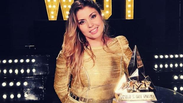 Cristina Ramos superstar