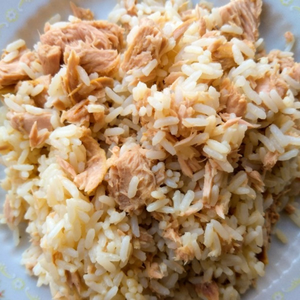 Dieta del arroz y el atún: así puedes perder peso y tener un vientre plano