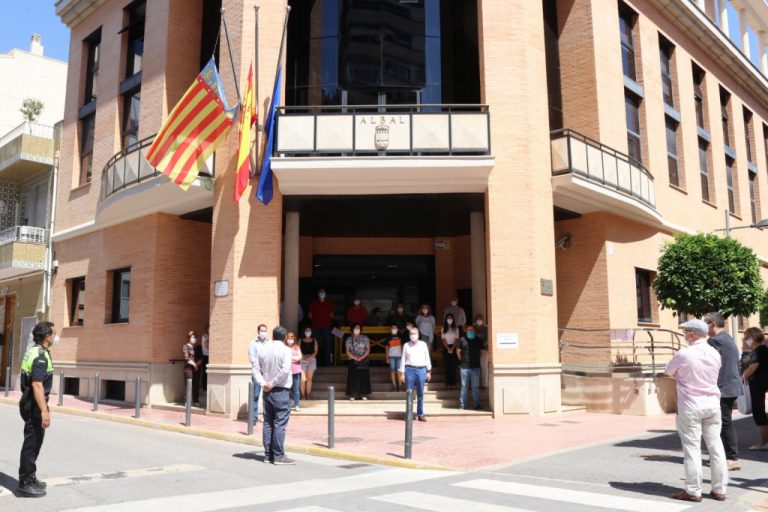 Convocan un minuto de silencio por la muerte de la joven desaparecida en Valencia