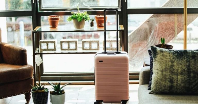 El TSJM respalda el plan de Carmena para frenar la conversión de pisos en alojamientos turísticos