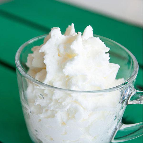 El truco para evitar que la nata se te corte 90 ¿Cómo se logra la nata montada?