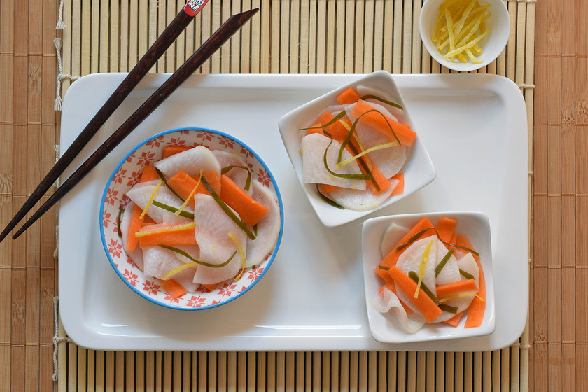 Ensalada de zanahoria y nabo encurtidos