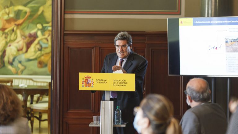 Escrivá defiende los cambios del Ingreso Mínimo Vital