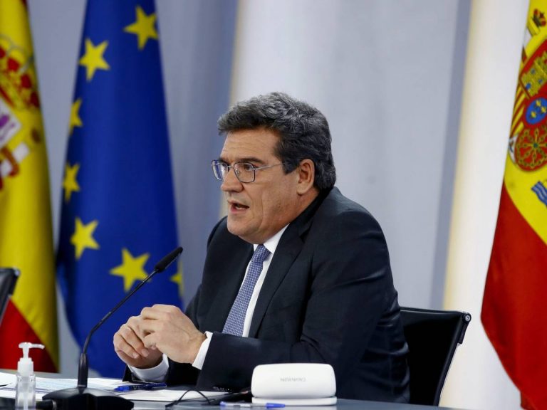 El Gobierno aprueba un complemento de maternidad a las pensiones de 400 euros