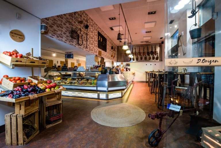 D.Origen, ‘lo mejor de cada casa’ en el nuevo todo en uno gastronómico de Chamberí