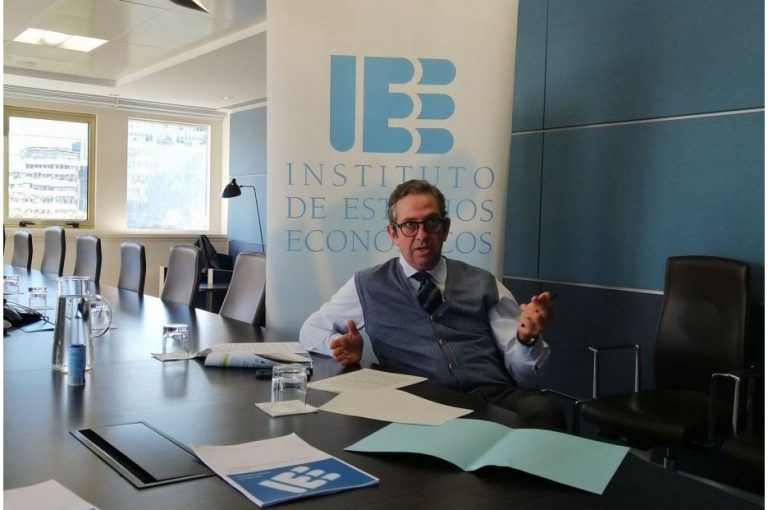 El IEE reclama normas coherentes entre sí y dialogadas con los agentes económicos