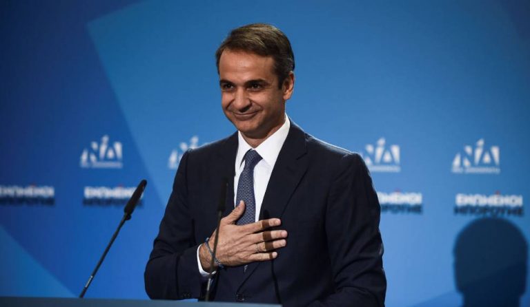 Mitsotakis exige un pasaporte europeo de vacunación de cara al verano