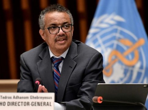 Foto de archivo del director general de la Organización Mundial de la Salud, Tedros Adhanom Ghebreyesus, en una rueda de prensa en Ginebra