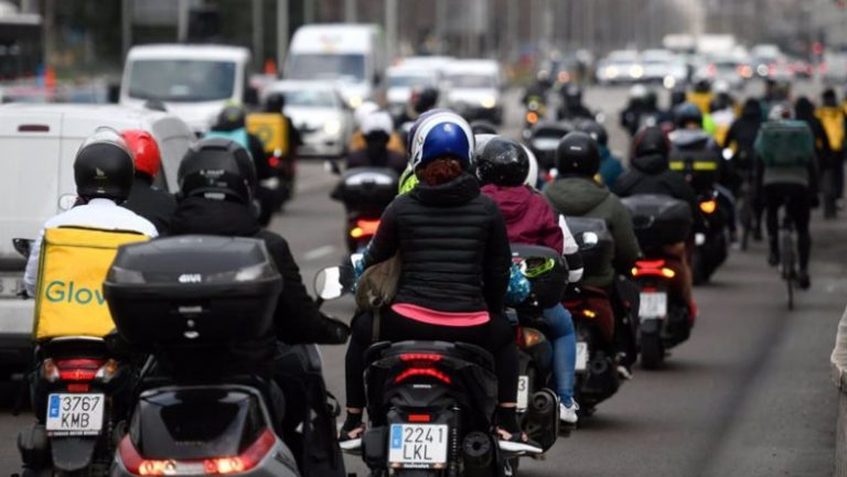 La ley de 'riders' dará tres meses a las empresas para dar de alta a sus trabajadores