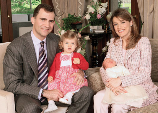 La misteriosa transformación de la cara de Letizia Ortiz 39 La misteriosa transformación de la cara de Letizia Ortiz 04