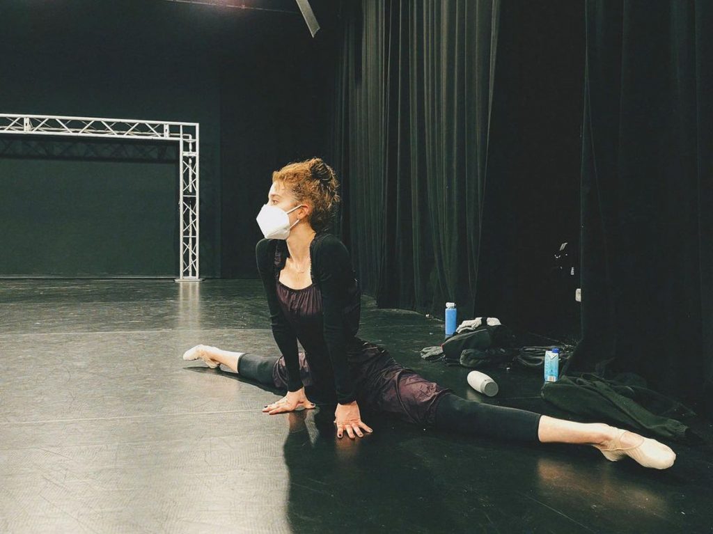 Las Niñas de Cristal: fecha de estreno en Netflix y todo lo que sabemos de la nueva película de Maria Pedraza 204 Vida de bailarina