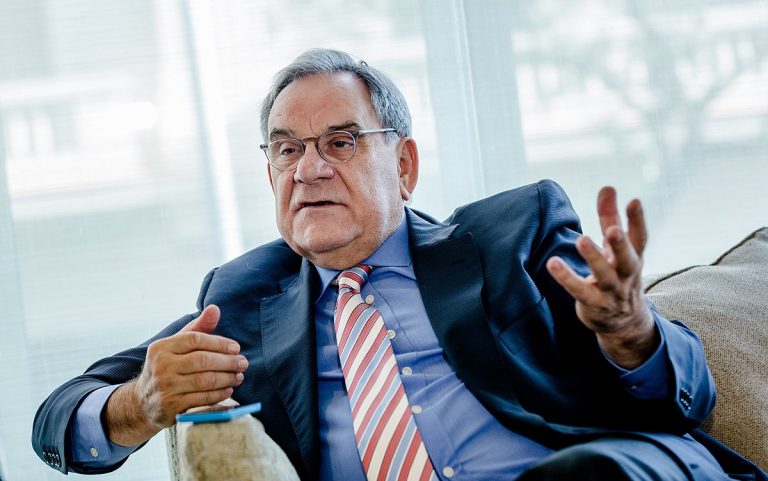 Lluís Foix recorre sus años de corresponsal en Londres en 'Una mirada anglesa'