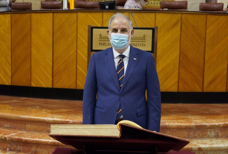 Vox, sobre pin parental: 