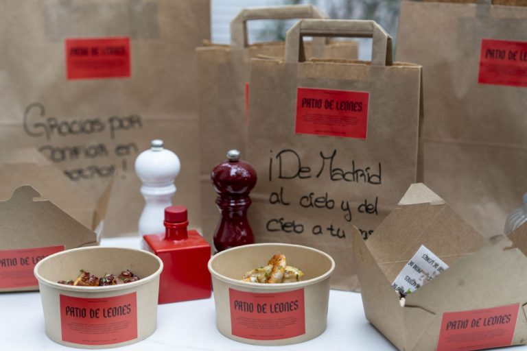 Llévate la taberna a casa con el nuevo delivery de Patio de Leones