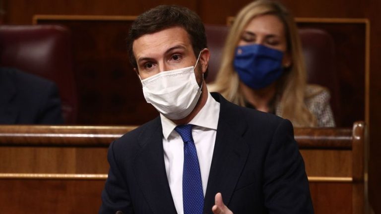 El PP admite que busca unir a los votantes de Cs y Vox en torno a Casado