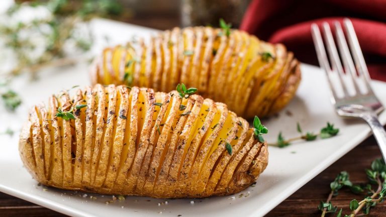 Patatas Hasselback: la forma más original de comerlas