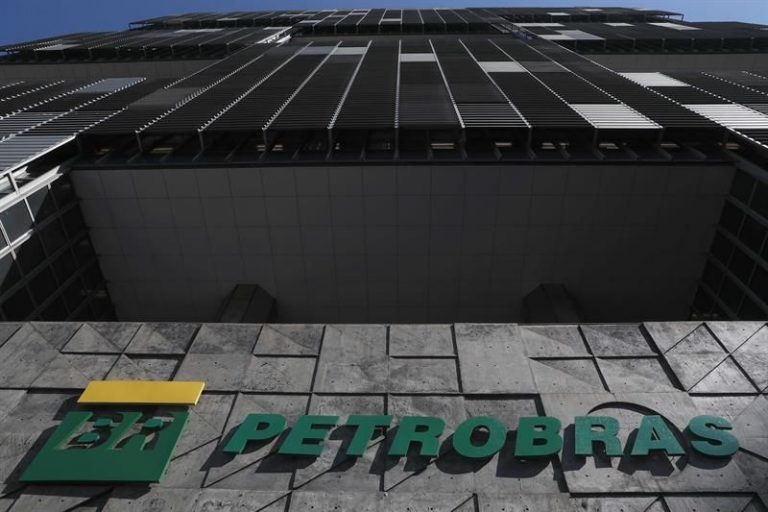 Petrobras gana más de 1.000 millones en 2020 tras disparar el beneficio en el último trimestre