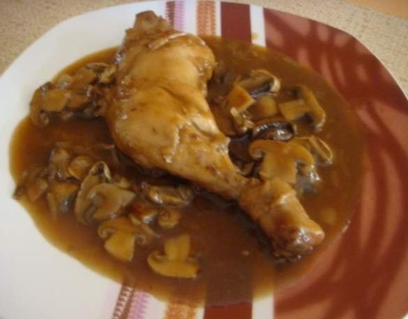 Pollo a la Coca Cola: la receta más fácil y rápida para una comida de fin de semana 6 Pasos para preparar el pollo a la Coca Cola con guarnición de champiñones