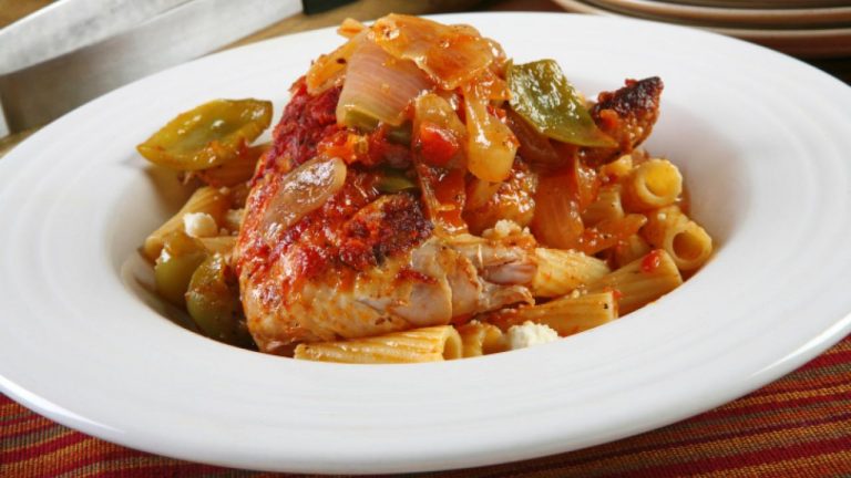 Pollo a la cazadora: el manjar campestre en tu mesa