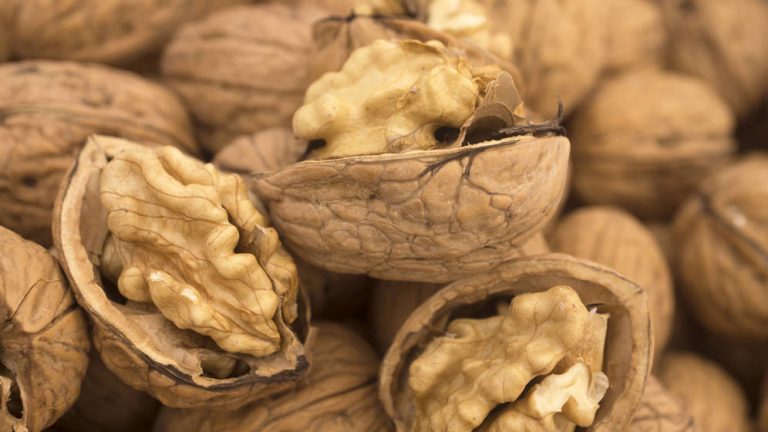 Por qué deberías comer todos los días un puñado de nueces