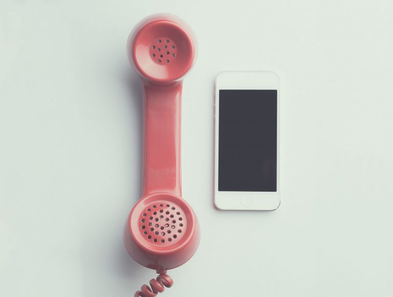 La portabilidad desciende más un 11% en noviembre de 2020 tanto en telefonía móvil como fija