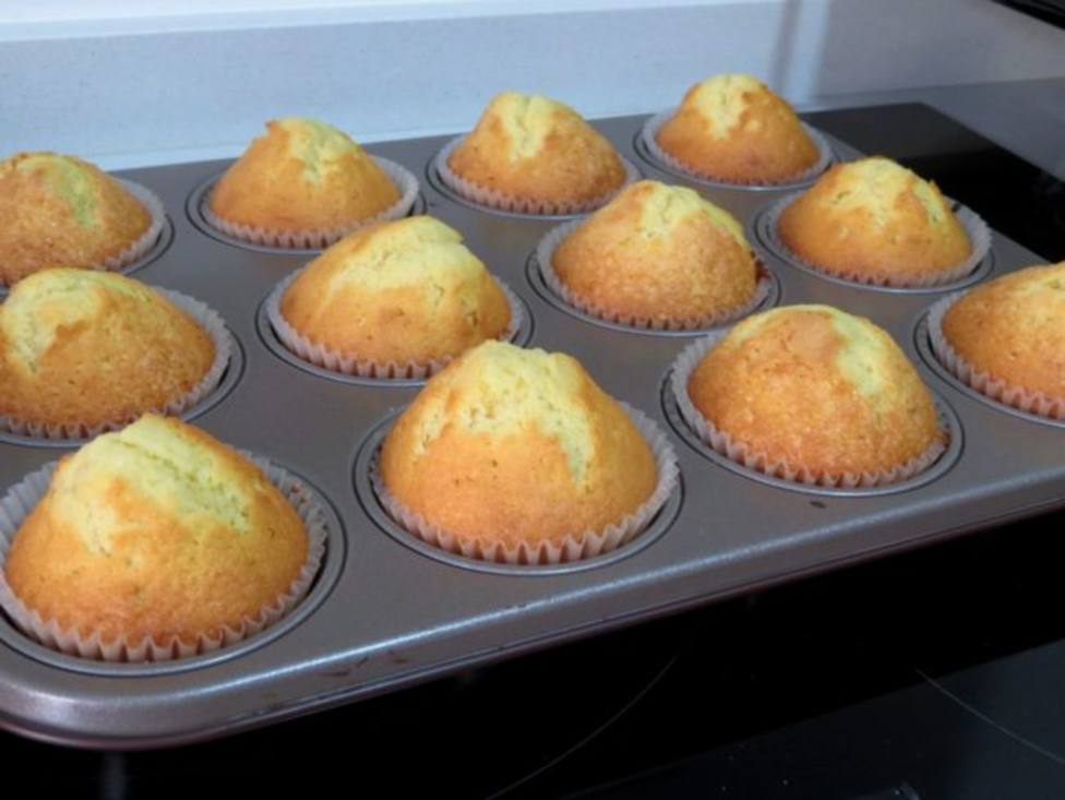 Preparación de las magdalenas  tradicionales
