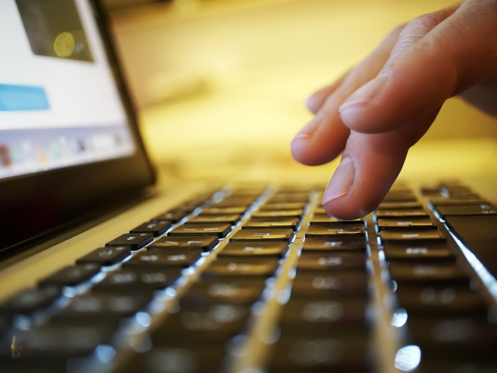 Qué es desfragmentar el disco duro