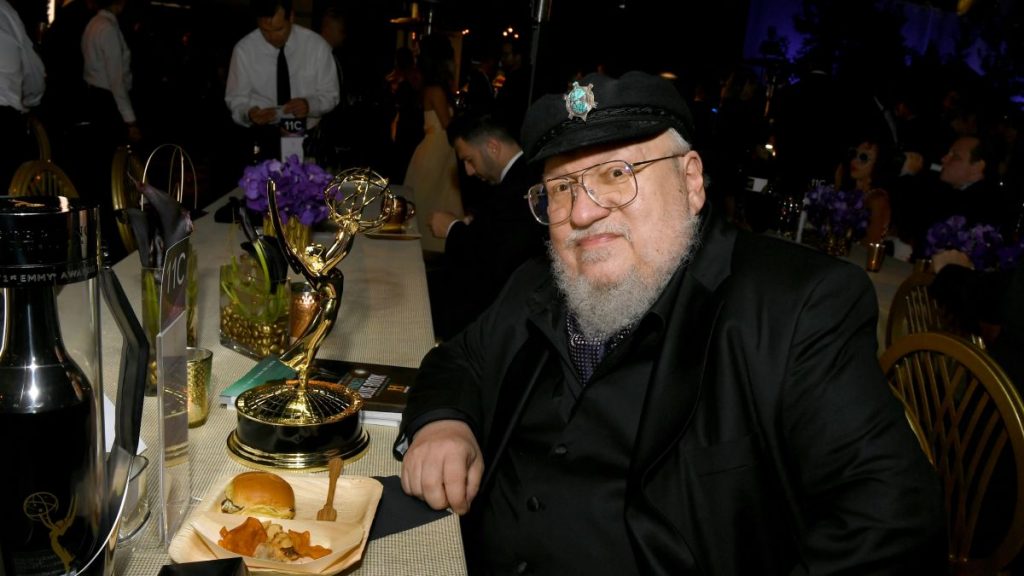 George R.R. Martin es un colaborador