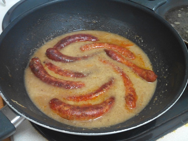 Salchichas a la sidra: el manjar más sabroso con muy pocos ingredientes 176 Sugerencias