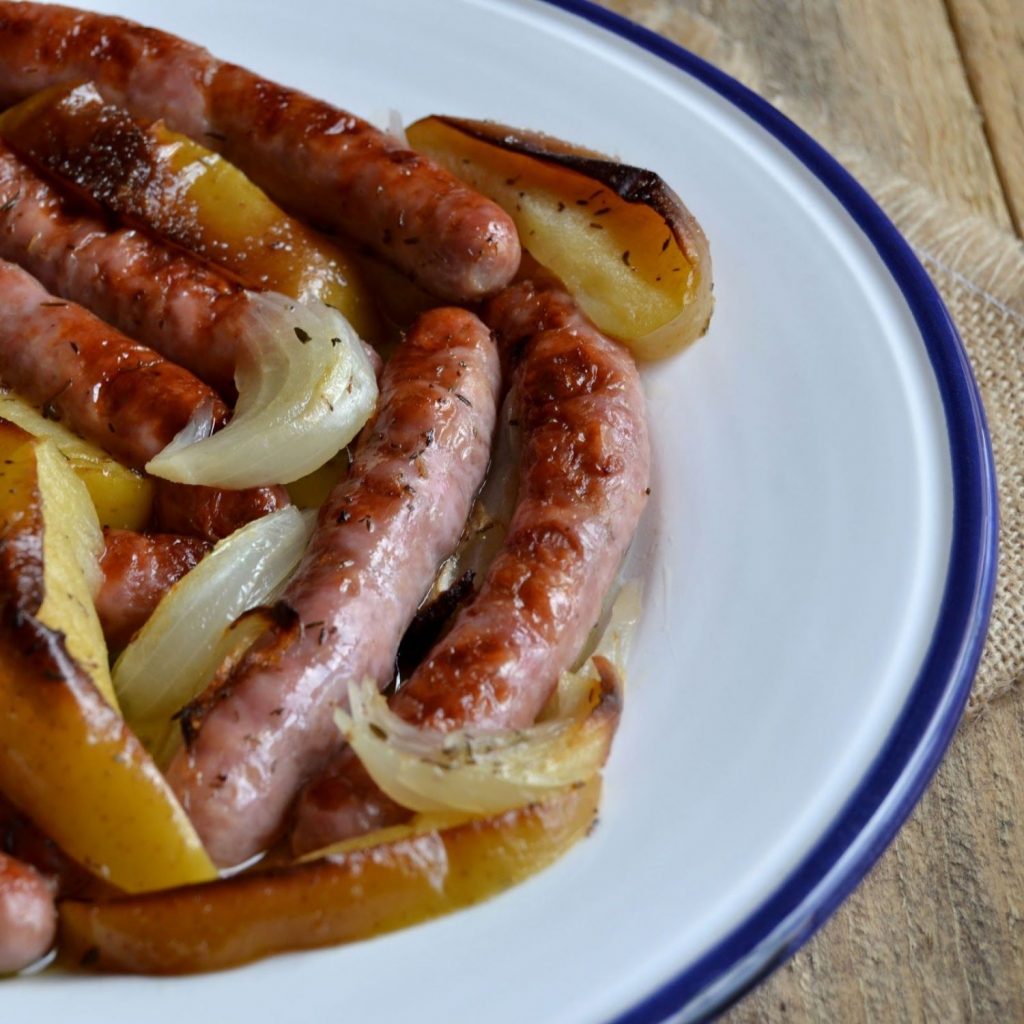 Salchichas a la sidra: el manjar más sabroso con muy pocos ingredientes 177 Receta de salchichas frescas en salsa de sidra