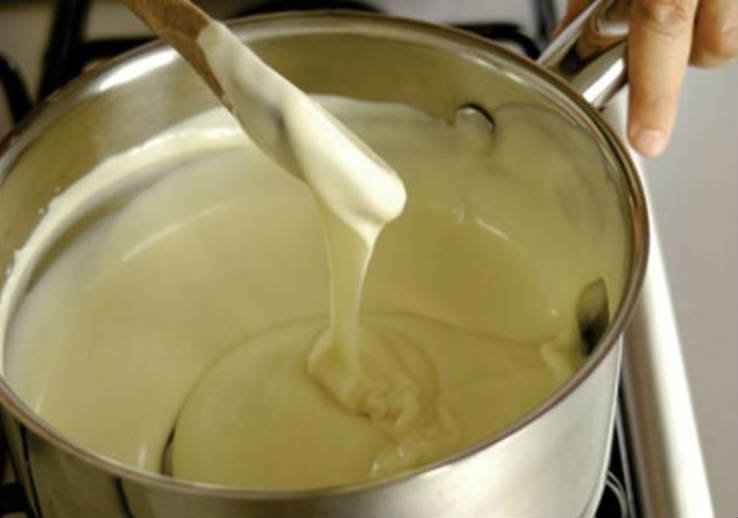 Vigila bien el punto de la bechamel.