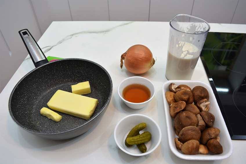 Ingredientes de la salsa strogonoff con carne