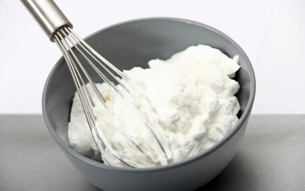 Tarta de zanahoria: la espectacular receta de Jordi Cruz que sorprende por su sabor 168 Para el frosting: