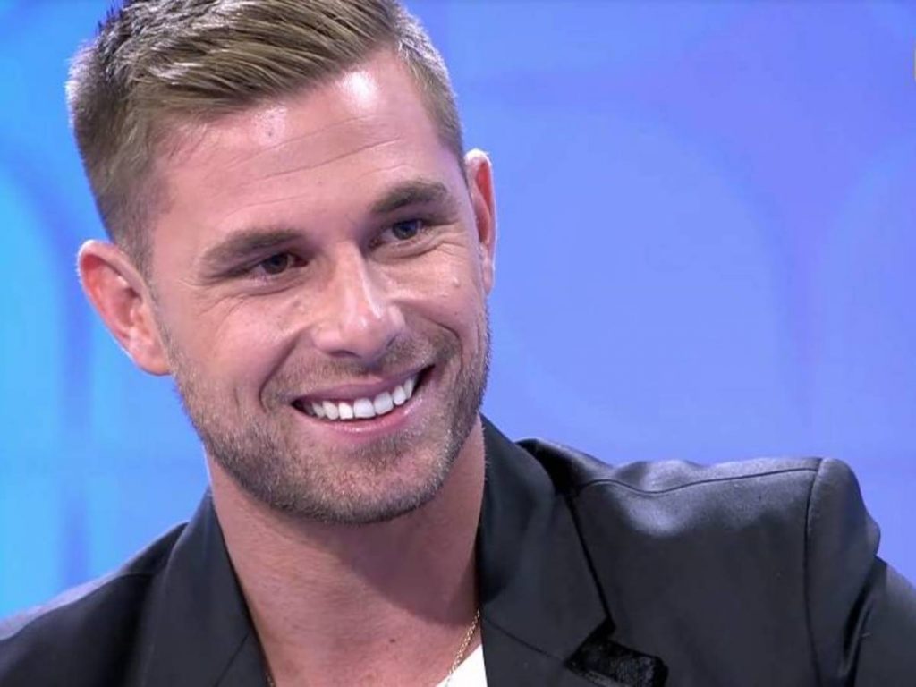 Tom está más claro que el agua